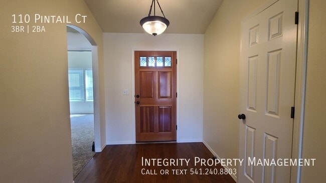 Building Photo - 110 Pintail Ct