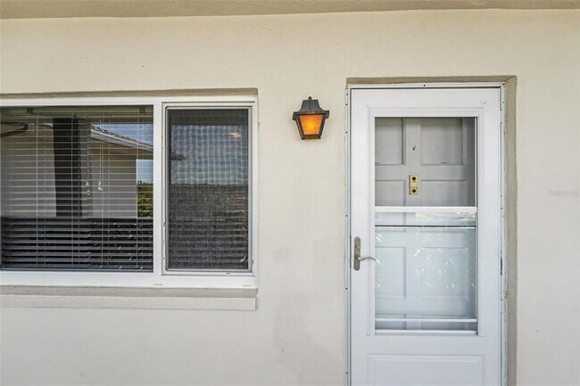 Foto del edificio - 1235 S Highland Ave
