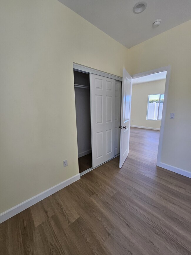 Foto del edificio - 11583 Quartz Ave