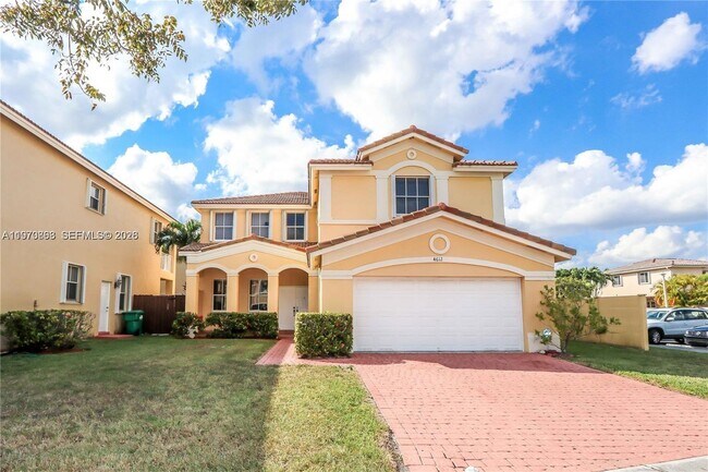 Foto del edificio - 4612 NW 94th Ct