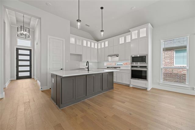 Building Photo - 6253 White Creek Drive