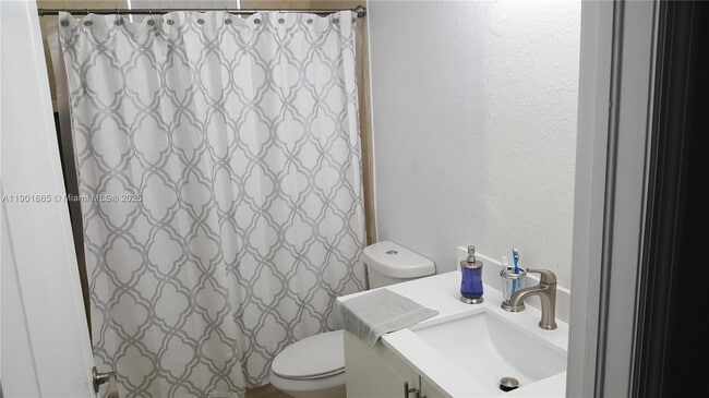 Foto del edificio - 2731 SE 17th Ave