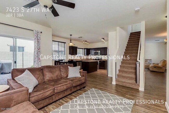 Building Photo - You don't want to miss this beautiful 3-be...