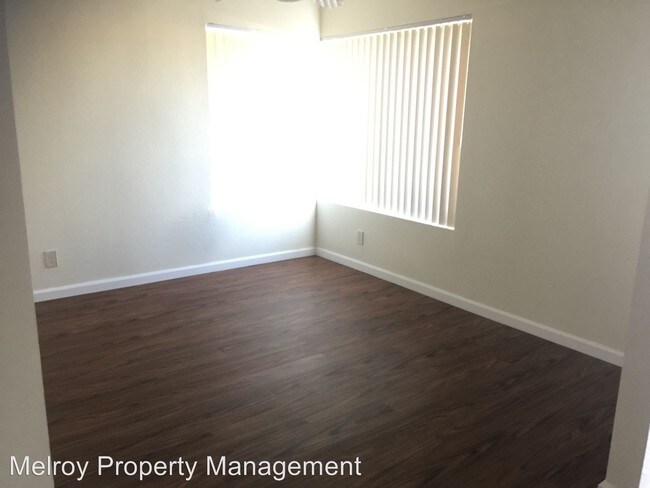 Foto del edificio - 7386 Tooma St