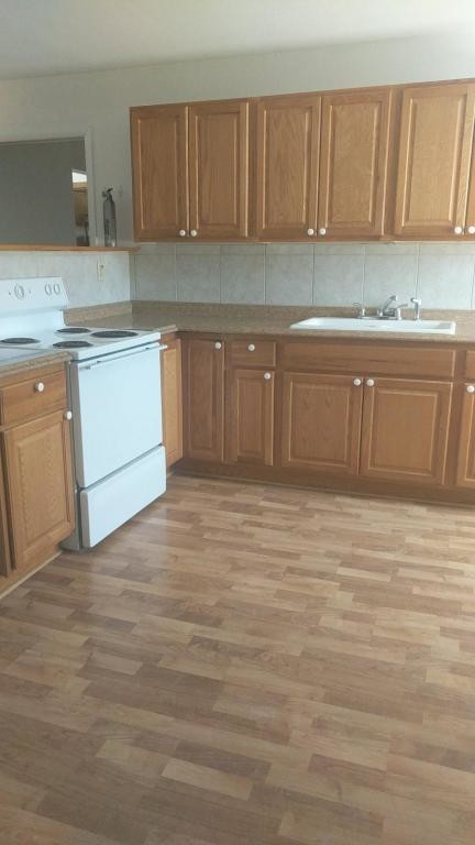 Foto principal - 1510 Bemidji Ave N