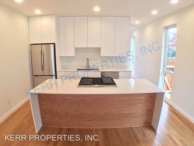 Foto del edificio - 8935 NE Everett St
