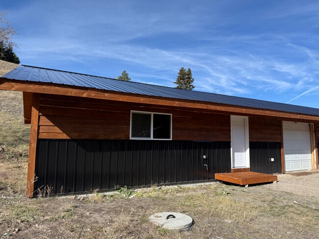 Building Photo - 278 Wickes Rd