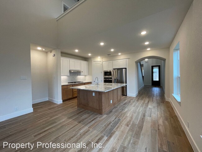 Building Photo - 4 br, 3 bath House - 1052 Easy Gruene