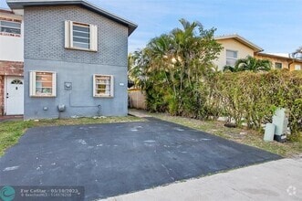 Building Photo - 447 Sunshine Dr