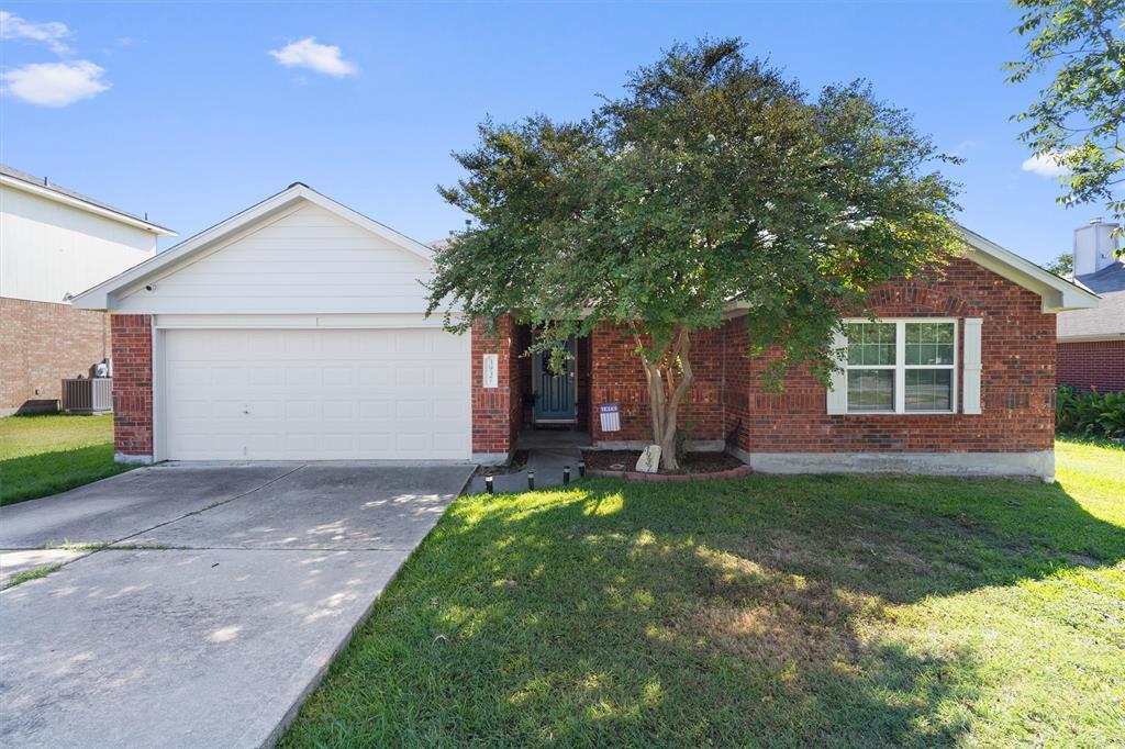 Primary Photo - 3937 Eagles Nest St