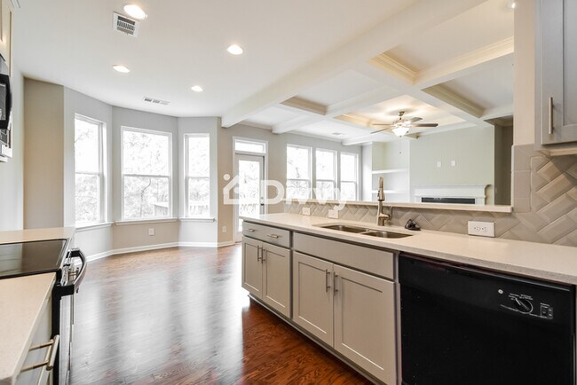 Building Photo - 848 Venture Way SW, Atlanta, GA 30331