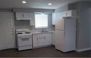Foto del edificio - 400 Swanee Dr