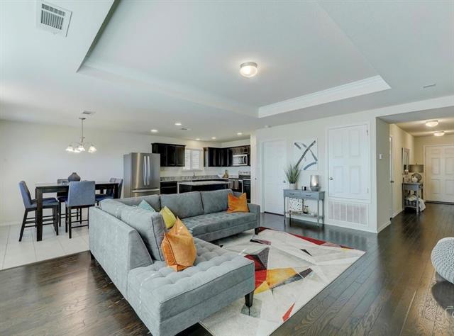 Foto del edificio - 2207 Heaton St