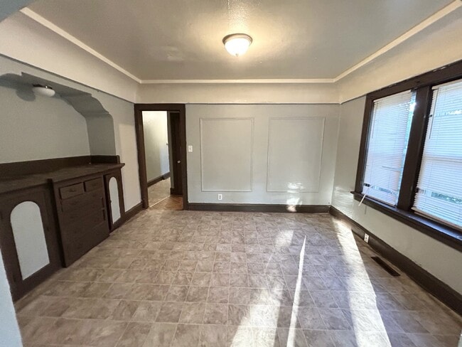 Building Photo - 3112 N 38th St