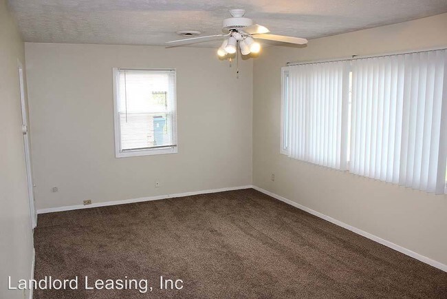 Foto del edificio - 4504 Camden Ave