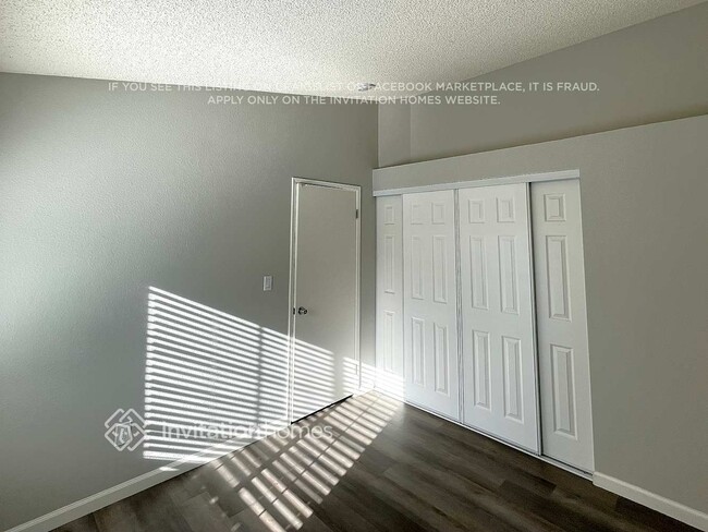 Building Photo - 2241 Pinenut Ct