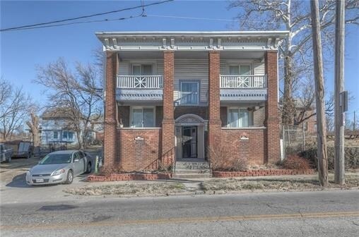 Primary Photo - 1808 E 35th St