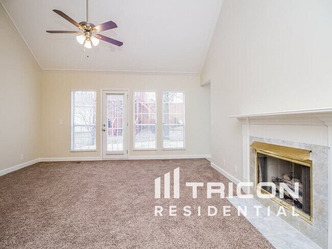 Building Photo - 304 Masterpiece Ct