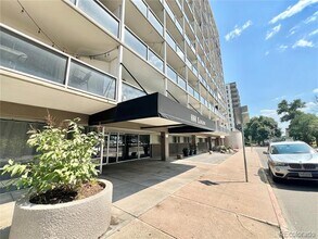 Building Photo - 888 Logan St