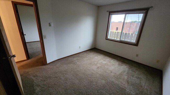 Foto del edificio - 916-918 SE 9th Ave