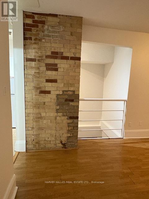 Photo du bâtiment - 440-440 Avenue Rd