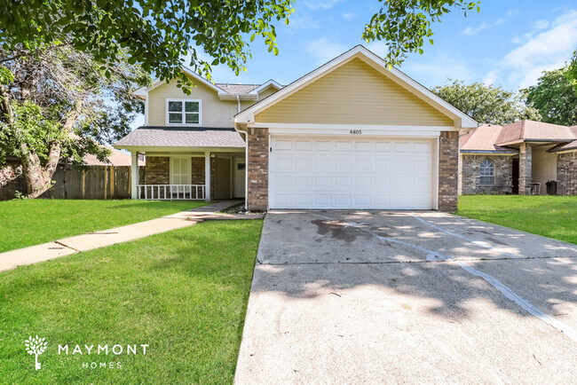 Building Photo - 4805 Woodstock Dr