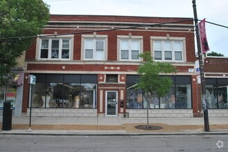 Building Photo - 3819 W Fullerton Ave