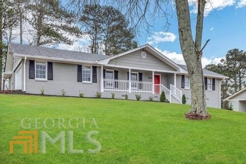 Building Photo - 2058 Englewood Way SW