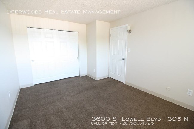 Building Photo - 3600 S Lowell Blvd