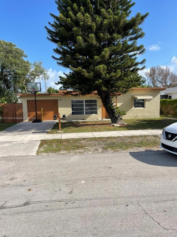 Photo - 2801 Mayo St (Hollywood, FL)