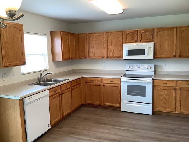 Foto del edificio - 8834 Kirkville Ln