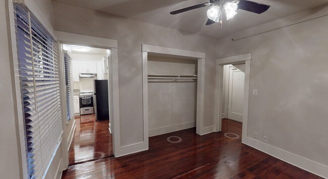 Building Photo - 667 S Carondelet St Los Angeles CA 90057