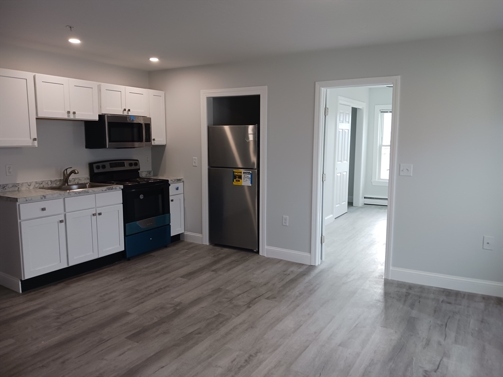 Foto principal - 45 Everett St