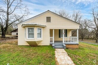 Building Photo - 4204 20th St NE