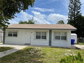 Building Photo - 6108 Cresthaven Ct
