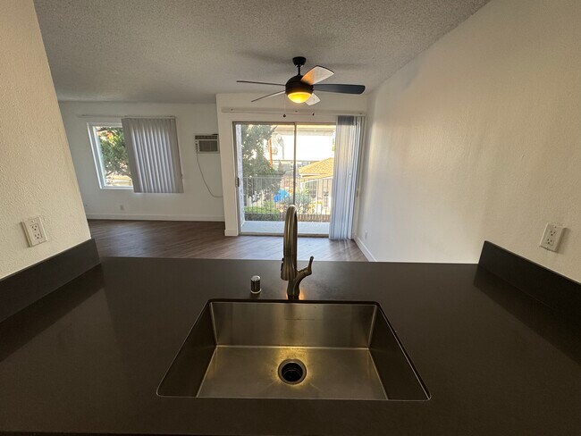 Foto del edificio - 1234 N Edgemont St