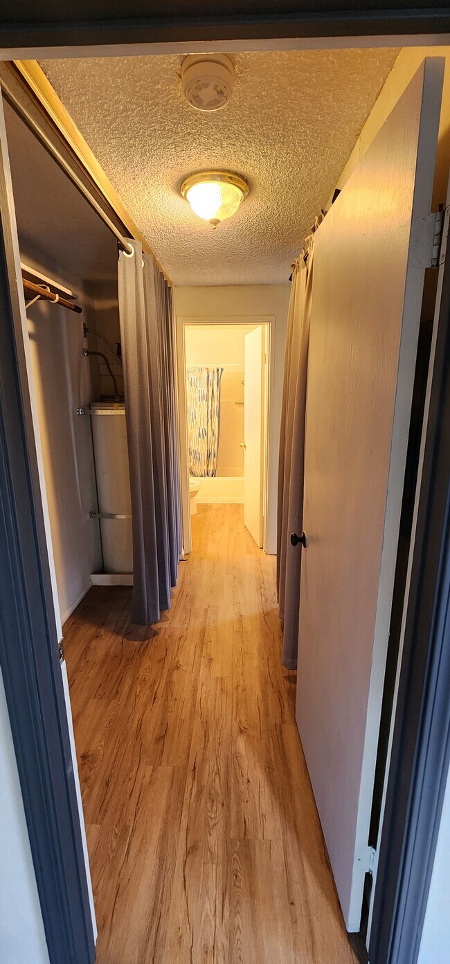 Foto del edificio - 2683 12th Pl SE