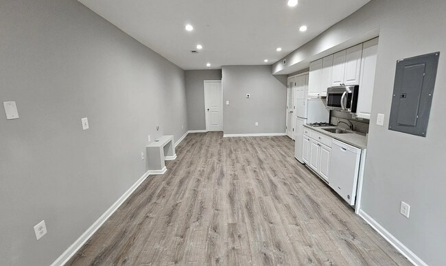 Foto del edificio - 111 Rhode Island Ave NW