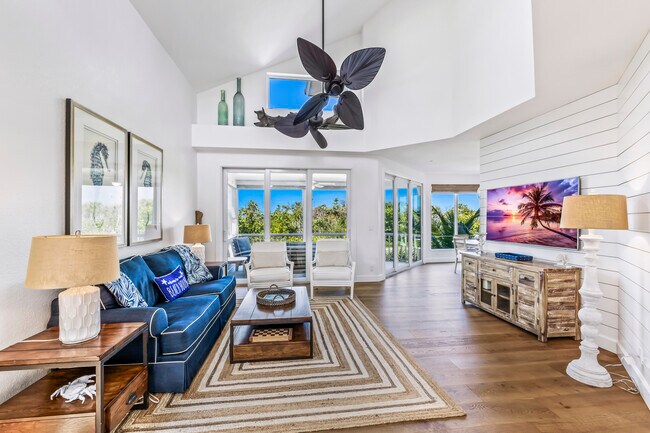 Foto del edificio - 786 Beach View Dr