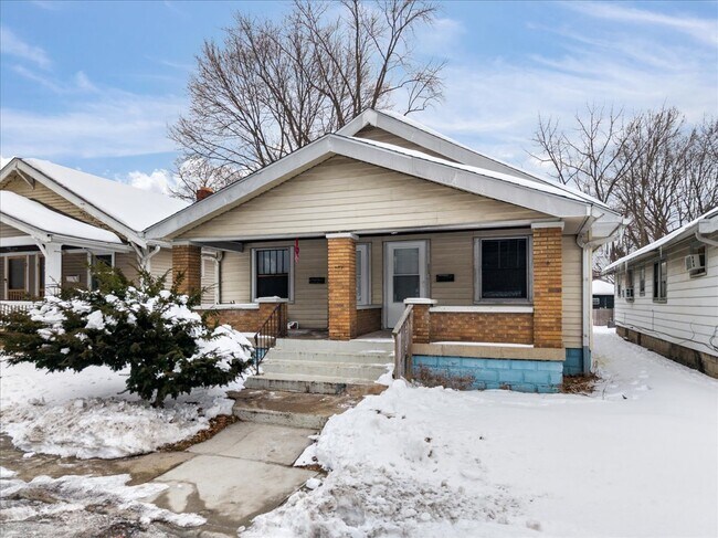 Foto del edificio - 3709 Boulevard Pl