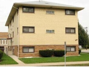 Building Photo - 7900 W 26th St