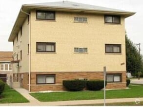 Building Photo - 7900 W 26th St