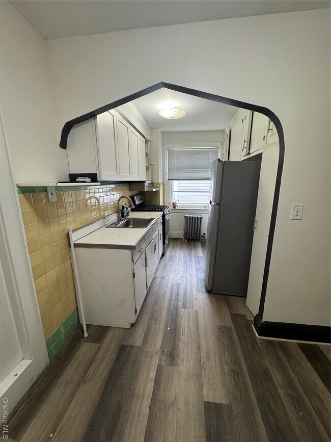 Foto del edificio - 77-40 74th St