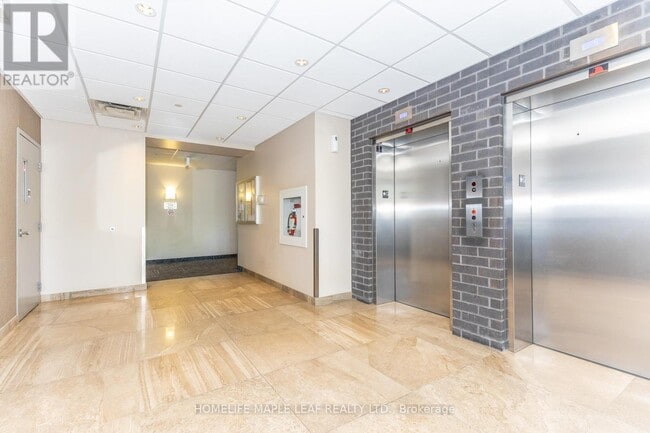 Building Photo - 7400 Markham Rd