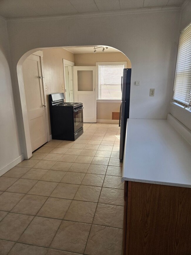 Building Photo - Near Audubon Park