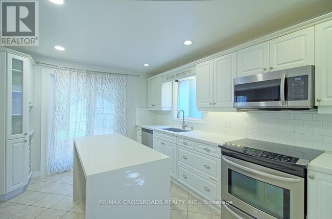 Building Photo - 39A Wilmar Rd