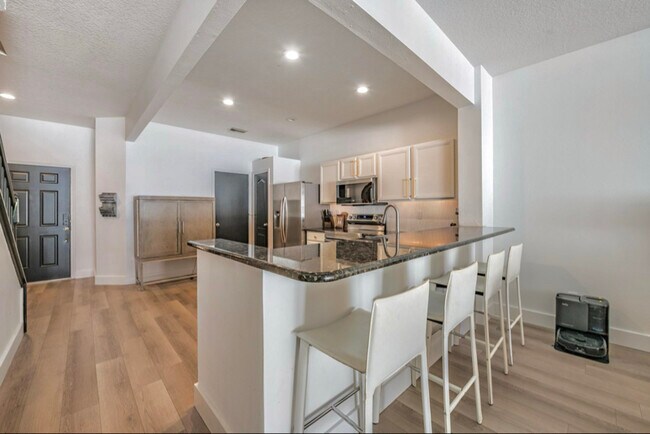 Foto del edificio - 8434 Sandy Beach St