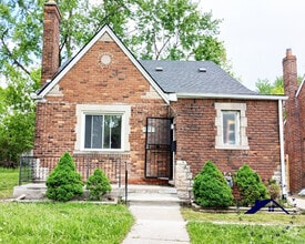 Building Photo - 9790 Kensington Ave