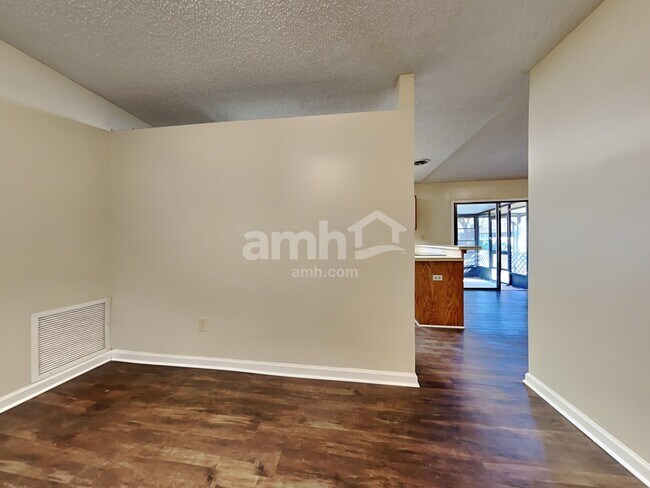 Foto del edificio - 831 Wicklow Court