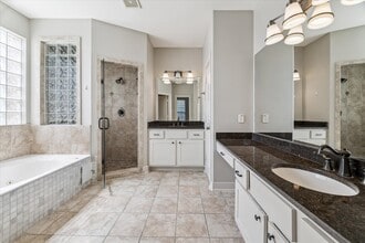 Building Photo - 4145 Dickson St